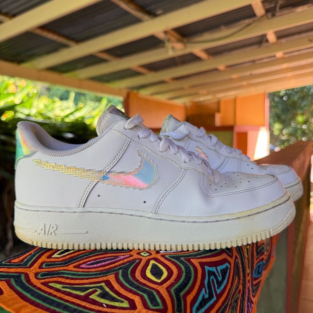 Nike Air Force 1 Low Iridescent Pixel Swoosh Sneakers Men Size 9 CV1699100 Shoes - Picture 7 of 8